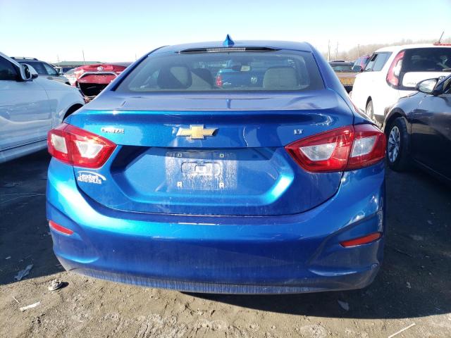 1G1BE5SM0J7212826 - 2018 CHEVROLET CRUZE LT BLUE photo 6