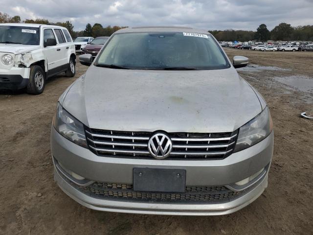 1VWCN7A34EC097822 - 2014 VOLKSWAGEN PASSAT SEL SILVER photo 5