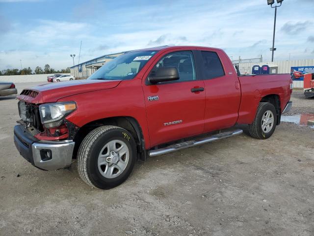 5TFRY5F1XJX239528 - 2018 TOYOTA TUNDRA DOUBLE CAB SR/SR5 RED photo 1
