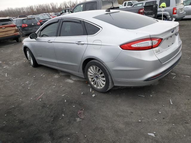 3FA6P0LU4DR370772 - 2013 FORD FUSION SE HYBRID SILVER photo 2