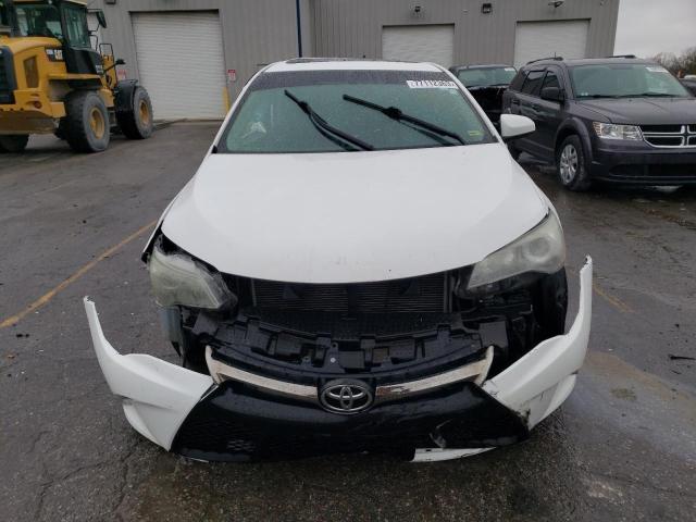 4T1BF1FK0GU562209 - 2016 TOYOTA CAMRY LE WHITE photo 5