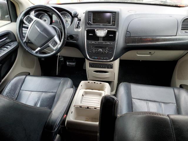 2A4RR8DG9BR703781 - 2011 CHRYSLER TOWN & COU TOURING L RED photo 8