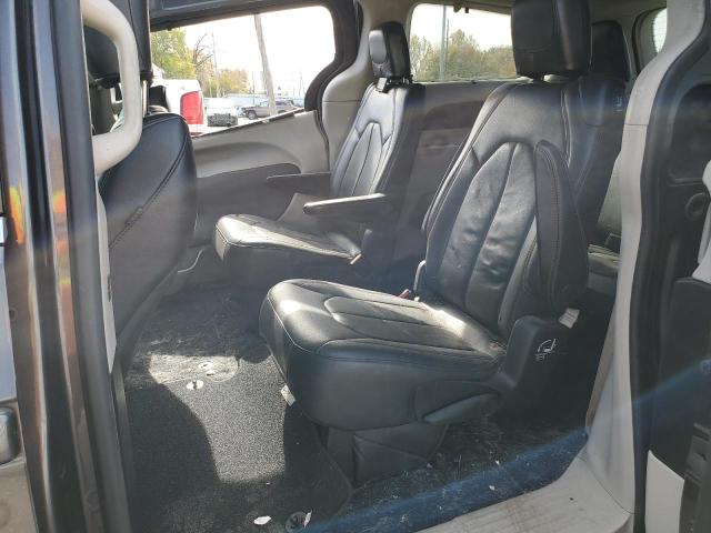 2C4RC1BG8HR598676 - 2017 CHRYSLER PACIFICA TOURING L GRAY photo 11