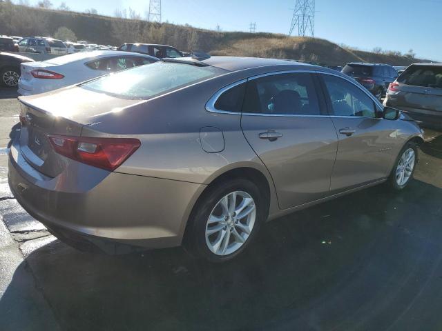 1G1ZD5ST8JF184434 - 2018 CHEVROLET MALIBU LT GOLD photo 3