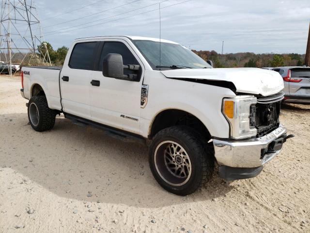 1FT7W2BT1HED27893 - 2017 FORD F250 SUPER DUTY WHITE photo 4