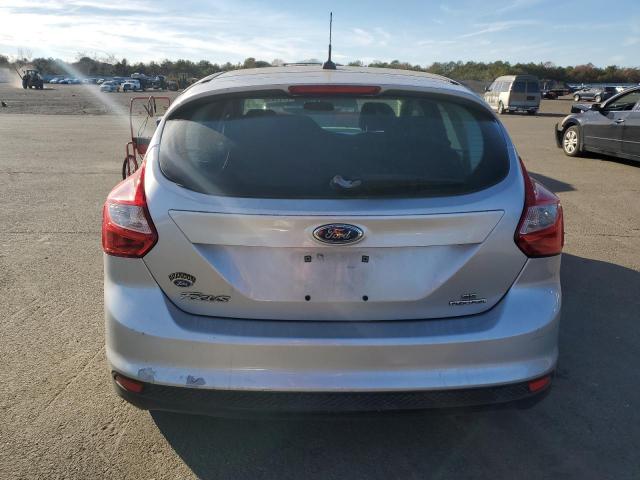 1FADP3K2XEL333055 - 2014 FORD FOCUS SE SILVER photo 6