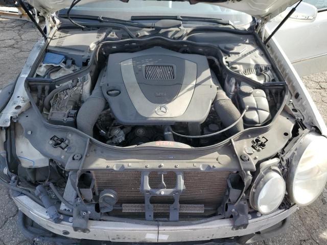 WDBUF56XX9B378182 - 2009 MERCEDES-BENZ E 350 WHITE photo 11