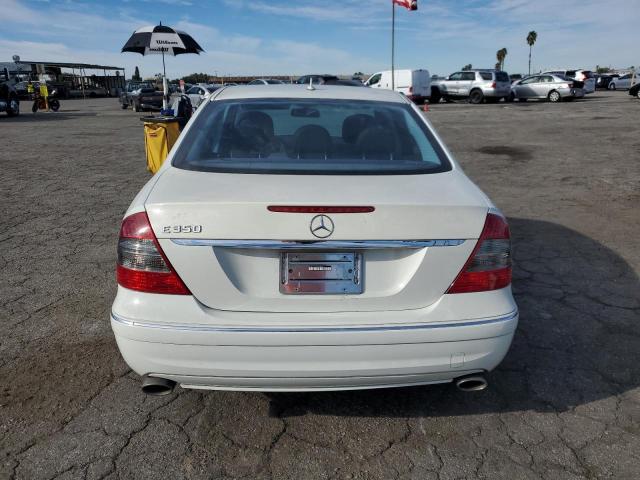 WDBUF56XX9B378182 - 2009 MERCEDES-BENZ E 350 WHITE photo 6