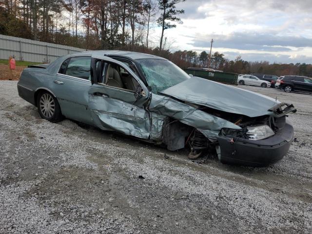 1LNHM81W84Y674022 - 2004 LINCOLN TOWN CAR EXECUTIVE GREEN photo 4