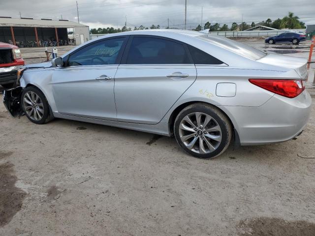 5NPEC4AC3DH782204 - 2013 HYUNDAI SONATA SE SILVER photo 2