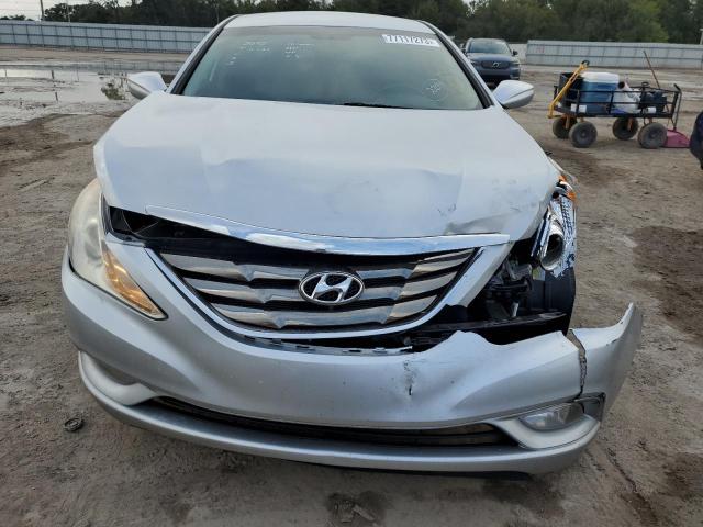 5NPEC4AC3DH782204 - 2013 HYUNDAI SONATA SE SILVER photo 5