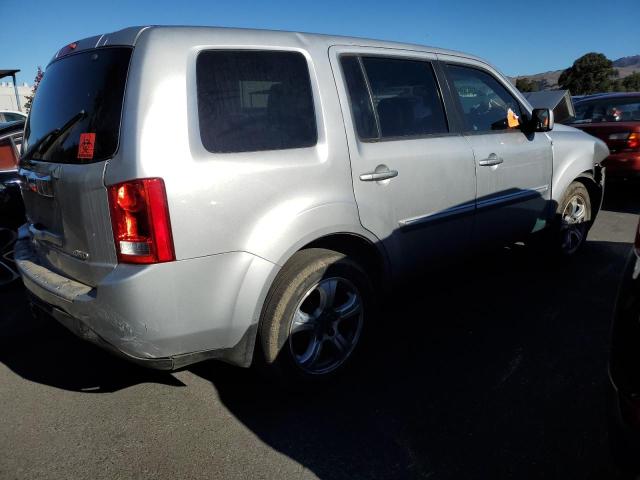 5FNYF4H56CB051100 - 2012 HONDA PILOT EXL SILVER photo 3