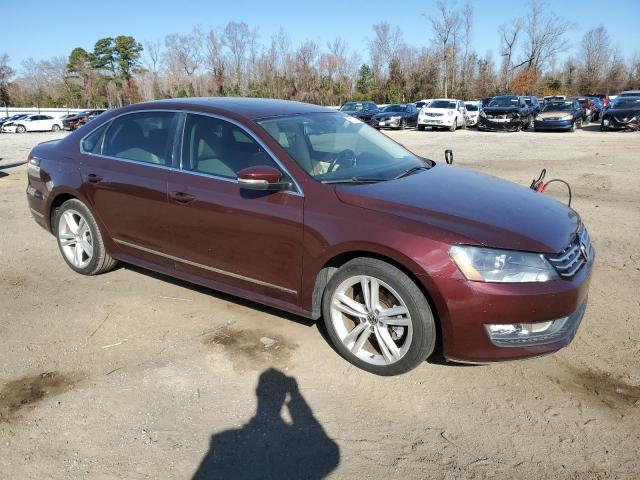 1VWCN7A3XDC032987 - 2013 VOLKSWAGEN PASSAT SEL BURGUNDY photo 4