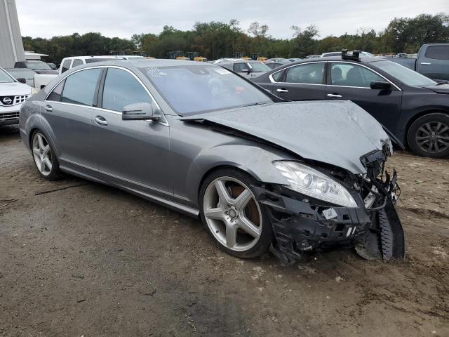 WDDNG7BB6AA334544 - 2010 MERCEDES-BENZ S 550 SILVER photo 4