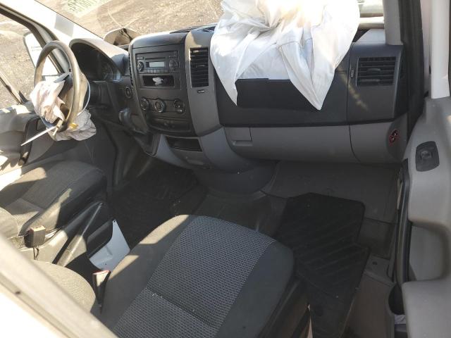 WD3PE8CCXC5647091 - 2012 MERCEDES-BENZ SPRINTER 2500 WHITE photo 8