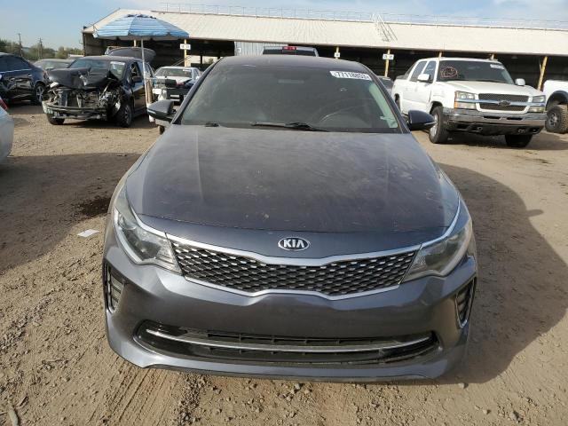 5XXGT4L39JG237976 - 2018 KIA OPTIMA LX CHARCOAL photo 5