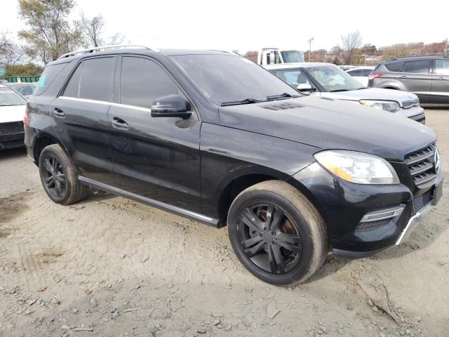 4JGDA5HB9FA551379 - 2015 MERCEDES-BENZ ML 350 4MATIC BLACK photo 4