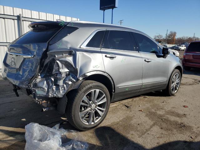 1GYKNCRS9NZ100367 - 2022 CADILLAC XT5 PREMIUM LUXURY SILVER photo 3