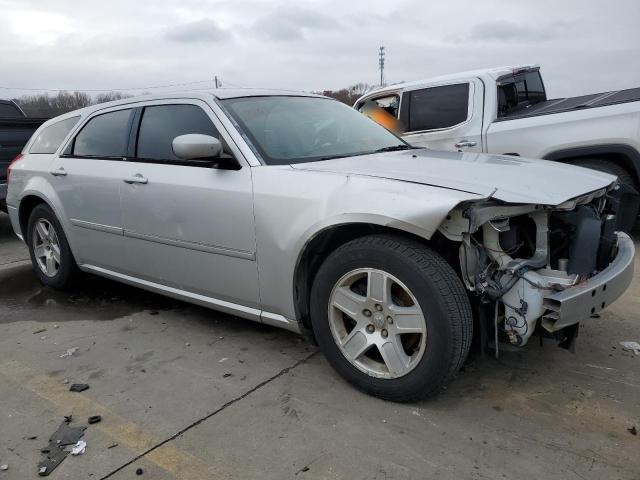 2D4FV47V87H823868 - 2007 DODGE MAGNUM SXT SILVER photo 4