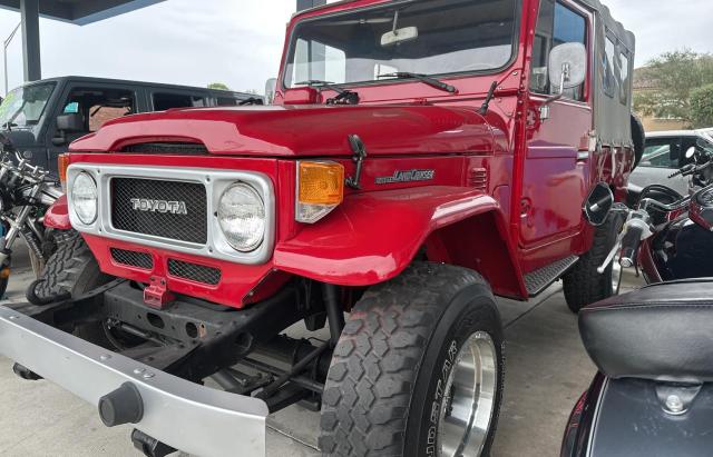 FJ43104542 - 1981 TOYOTA FJ40 RED photo 2