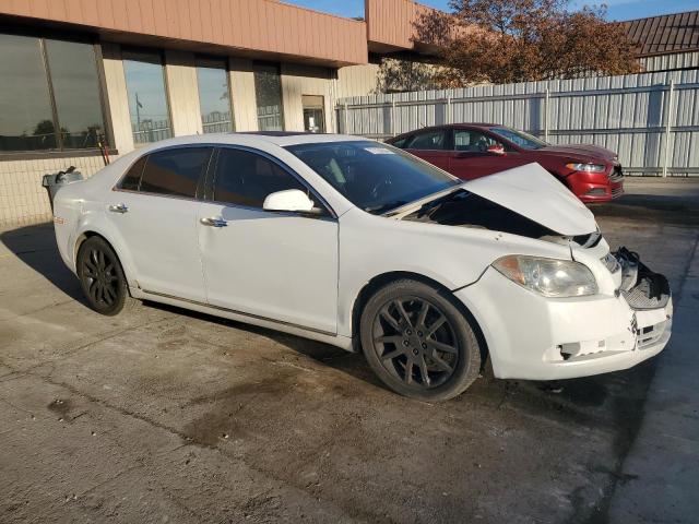 1G1ZE5E11BF288790 - 2011 CHEVROLET MALIBU LTZ თეთრი ფოტო 4