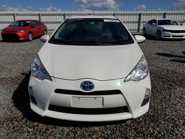 JTDKDTB39D1549959 - 2013 TOYOTA PRIUS C WHITE photo 5