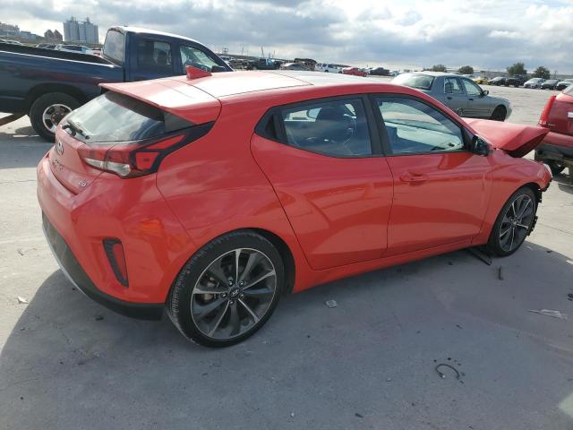 KMHTG6AF3KU004310 - 2019 HYUNDAI VELOSTER BASE RED photo 3