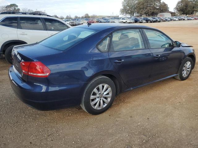 1VWAP7A30DC086946 - 2013 VOLKSWAGEN PASSAT S BLUE photo 3