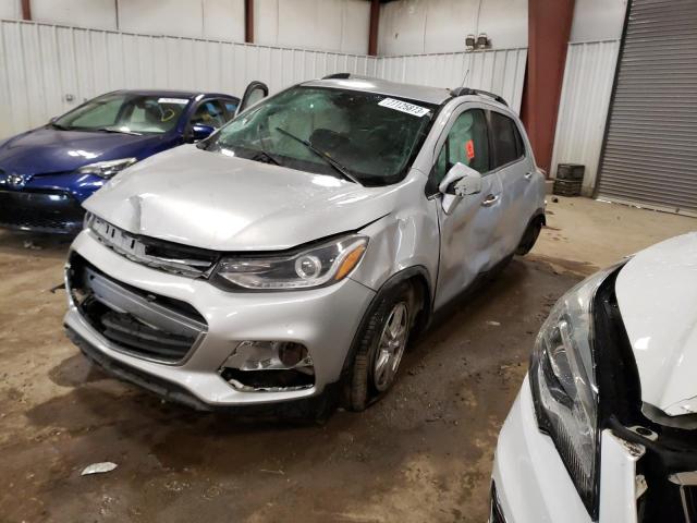 KL7CJLSB8JB687953 - 2018 CHEVROLET TRAX 1LT SILVER photo 1