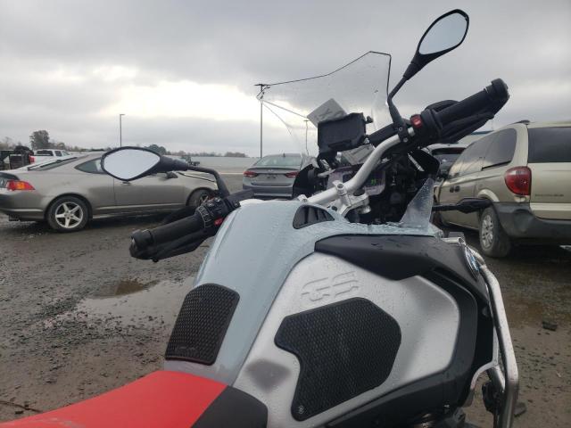 WB10M1307P6G34709 - 2023 BMW R 1250 GS ADVENTURE SILVER photo 5