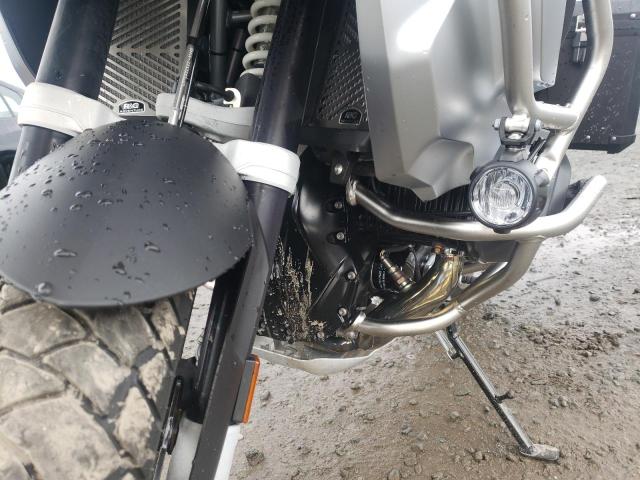 WB10M1307P6G34709 - 2023 BMW R 1250 GS ADVENTURE SILVER photo 7