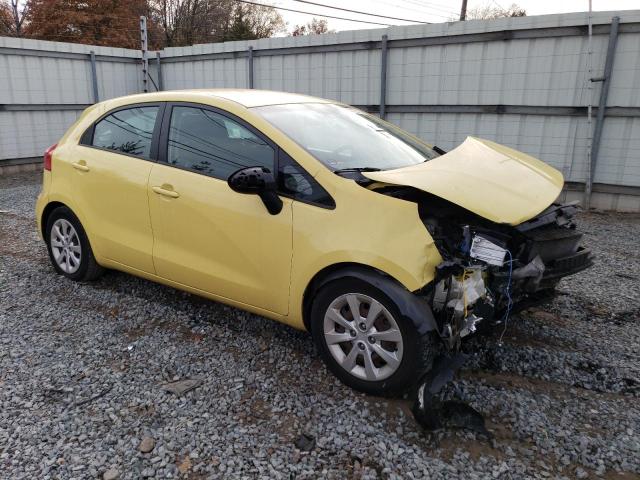 KNADM5A34G6620687 - 2016 KIA RIO LX YELLOW photo 4