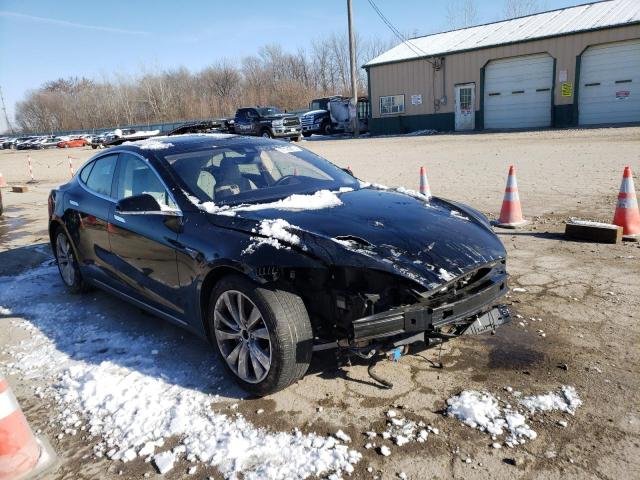 5YJSA1E22GF132680 - 2016 TESLA MODEL S შავი ფოტო 4