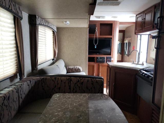 4YDT29229GK412343 - 2016 KEYSTONE TRVL TRL TWO TONE photo 5