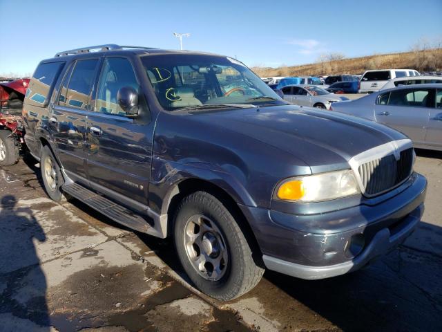 5LMPU28A1YLJ16130 - 2000 LINCOLN NAVIGATOR 青色 照片 4