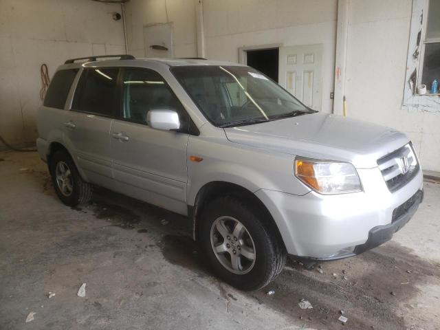 5FNYF18526B002379 - 2006 HONDA PILOT EX SILVER photo 4