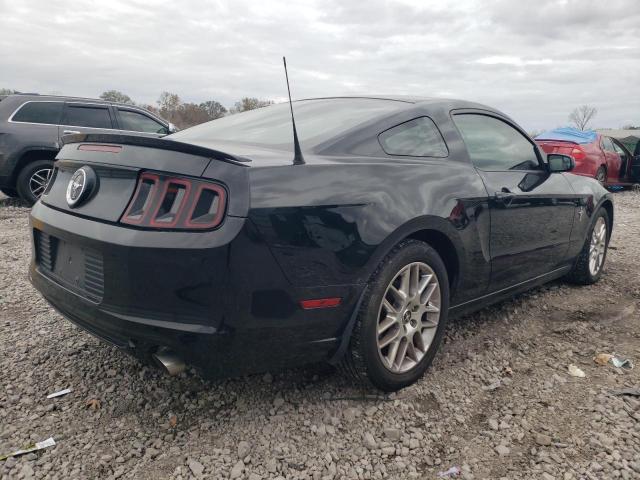 1ZVBP8AM0E5230813 - 2014 FORD MUSTANG BLACK photo 3