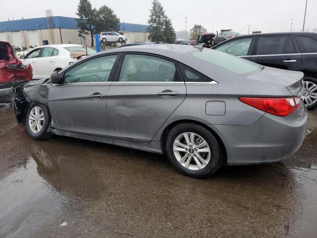 5NPEB4AC3BH163943 - 2011 HYUNDAI SONATA GLS GRAY photo 2