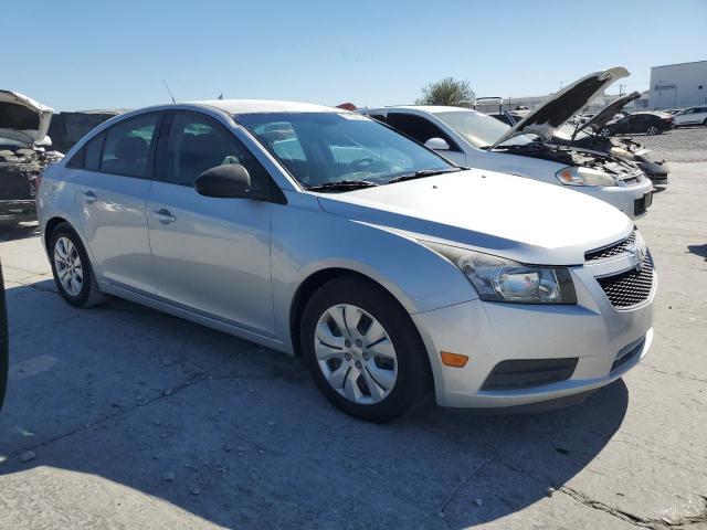 1G1PA5SHXE7388793 - 2014 CHEVROLET CRUZE LS SILVER photo 4