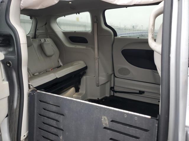 2C4RC1BG2HR785296 - 2017 CHRYSLER PACIFICA TOURING L SILVER photo 11