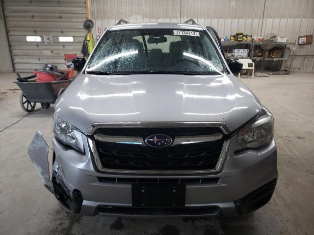 JF2SJABC5JH607891 - 2018 SUBARU FORESTER 2.5I SILVER photo 5