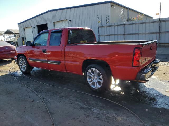 1GCEC19V17Z105573 - 2007 CHEVROLET SILVERADO C1500 CLASSIC Qırmızı foto 2