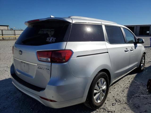 KNDMB5C1XG6090374 - 2016 KIA SEDONA LX GRAY photo 3