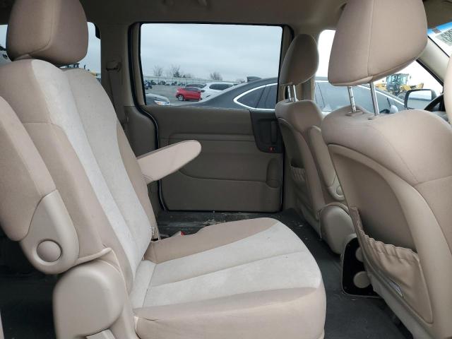 KNDMG4C7XC6443481 - 2012 KIA SEDONA LX WHITE photo 10