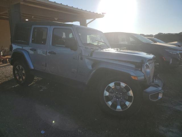 1C4HJXEG7JW166688 - 2018 JEEP WRANGLER U SAHARA SILVER photo 4