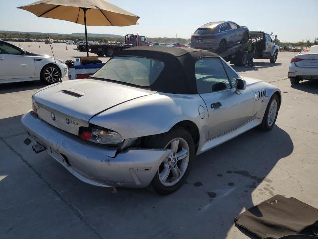 WBACN33431LK45838 - 2001 BMW Z3 2.5 SILVER photo 3