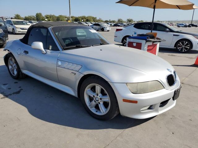 WBACN33431LK45838 - 2001 BMW Z3 2.5 SILVER photo 4