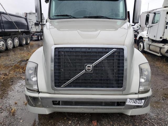 4V4NC9TK2BN291951 - 2011 VOLVO VN VNL GRAY photo 7