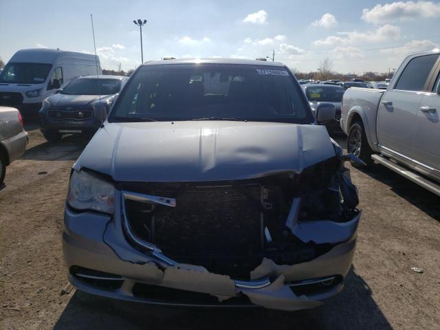 2C4RC1BG7DR744284 - 2013 CHRYSLER TOWN & COU TOURING SILVER photo 5