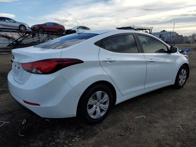 5NPDH4AE7GH706844 - 2016 HYUNDAI ELANTRA SE WHITE photo 3